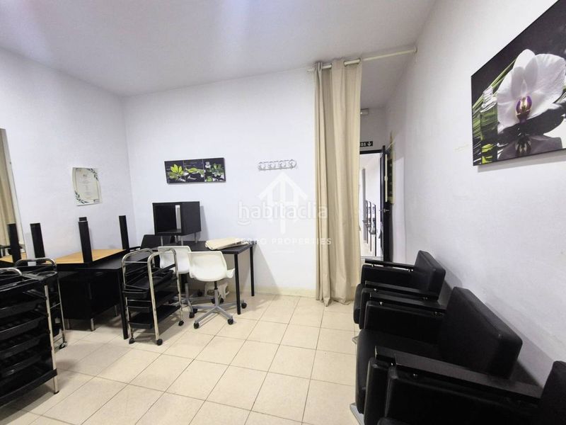 Foto b15e6303-121f-45ca-b739-e5f707954ddf. Lloguer local comercial a Loja
