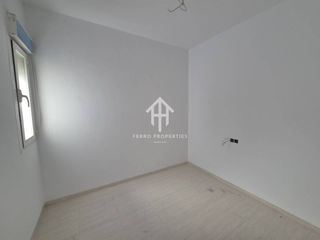 Etagenwohnung  Calle pinos. Piso a estrenar en loja