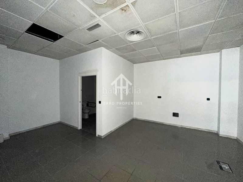Foto f4b39c3e-c86c-4472-a355-7c34683c91be. Lloguer local comercial a Loja