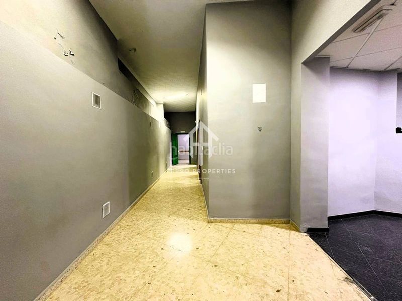 Foto f47ddd79-09c5-4b04-8bcd-2dd1613b4127. Lloguer local comercial a Loja