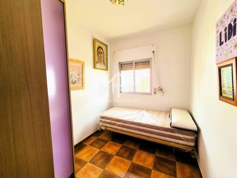 Foto 3e5310f1-9edf-43b1-9443-3ff7be289fdf. Casa amb aparcament a Loja
