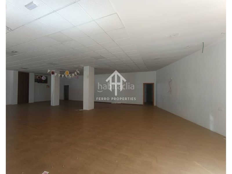 Foto 378cc43b-588c-4d68-b30f-d1374be5c973. Local comercial venta de local comercial en Loja