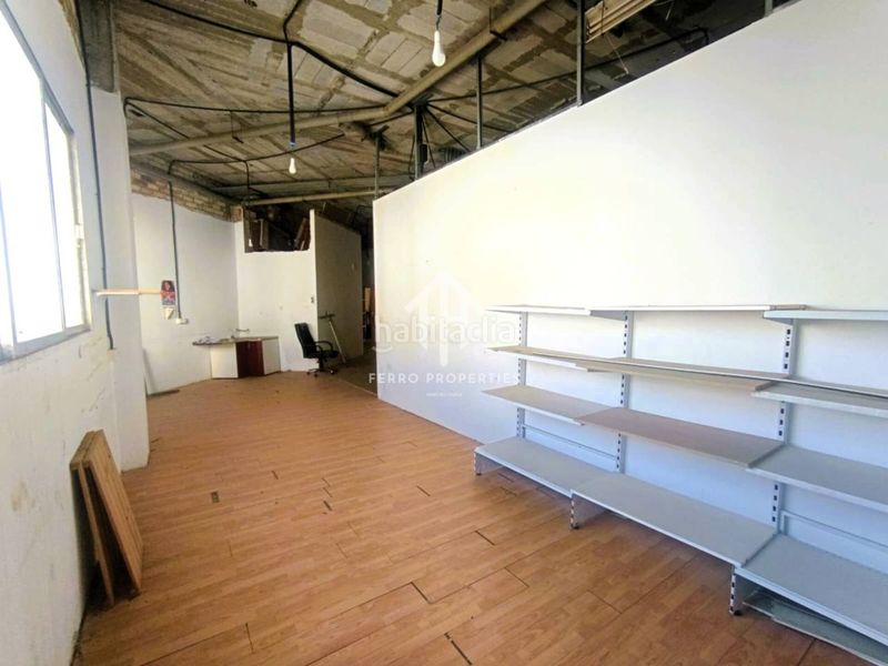 Foto a672ad81-35af-4306-b980-bcef0e2f9b59. Local comercial venta de local comercial en Loja
