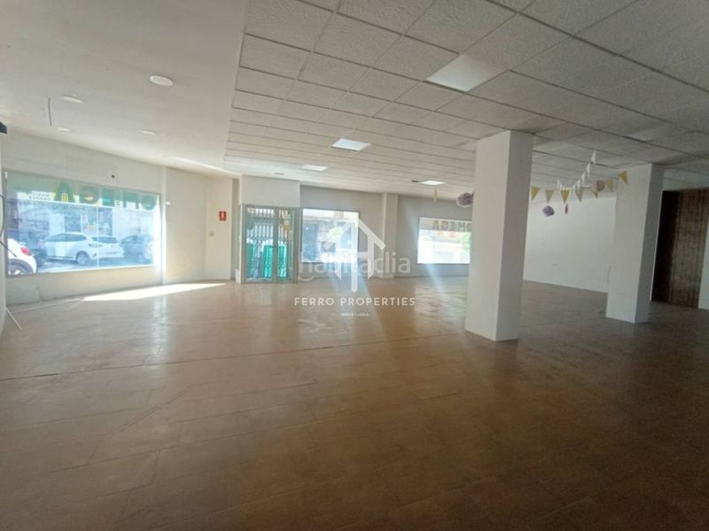 Foto b71b21c4-1f83-49f5-ad02-9df54b9df60e. Local comercial venta de local comercial en Loja