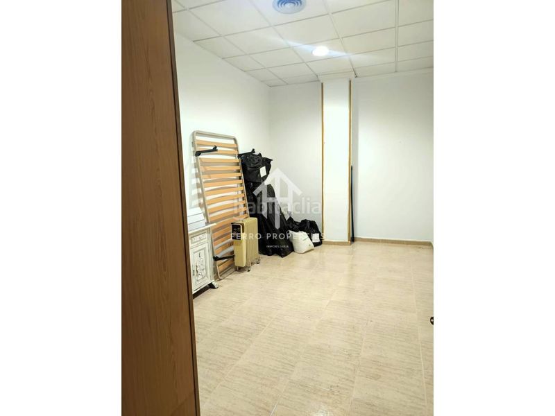 Foto 18e16d43-4c70-44c8-939a-2a89d3664f3a. Local comercial a Loja