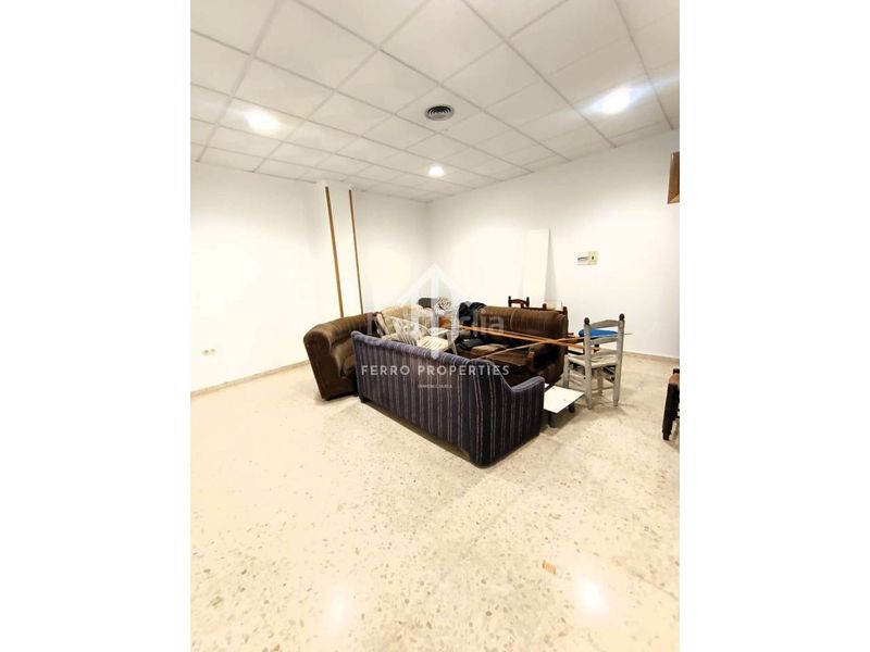 Foto 290c1ea7-c1d7-491d-91ff-149c889d5a88. Local comercial a Loja