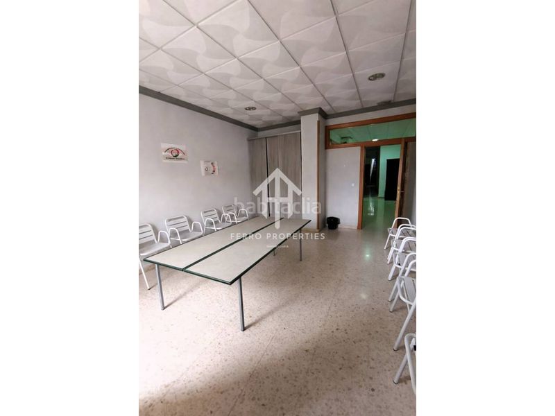 Foto b6bacd49-c990-4436-aa41-f283a4e7e1cd. Local comercial a Loja