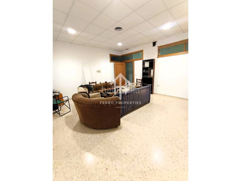 Foto f9eecd10-6422-42a3-aca5-bab908e9faf0. Local comercial a Loja