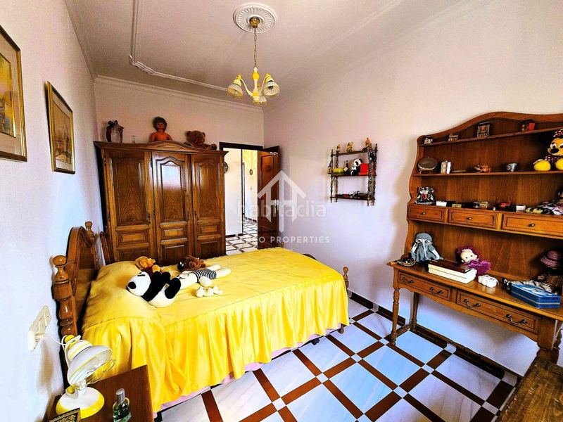 Foto 4122fb82-3936-476a-9e67-a7798b3af3ad. Casa amb aparcament a Algarinejo