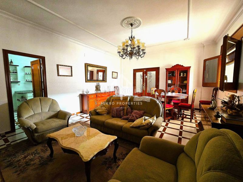 Foto 4a4af41f-c5be-4c36-9708-1a274aee65f7. Casa amb aparcament a Algarinejo