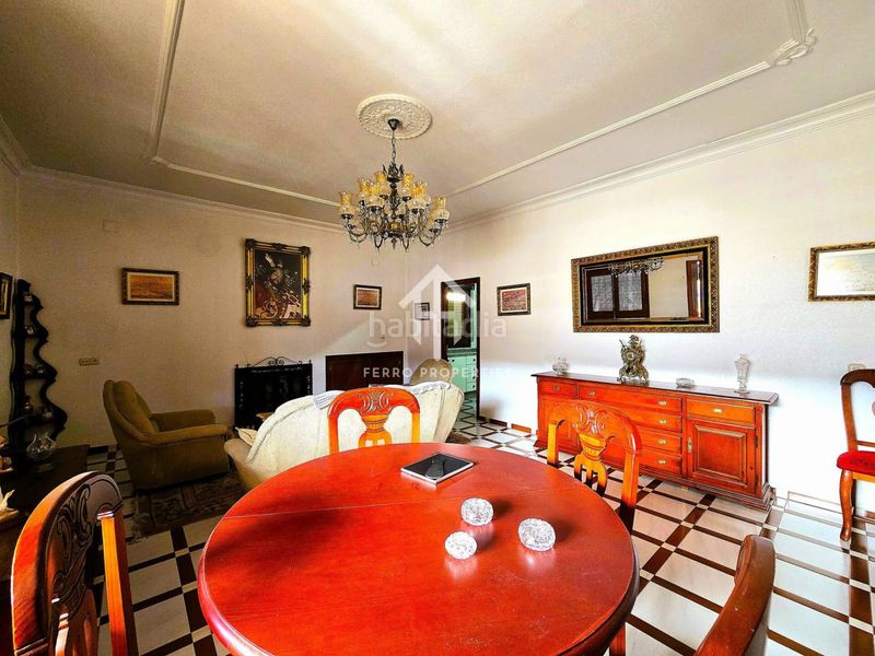 Foto 7d3091c9-256d-469c-a38d-2553be948220. Casa amb aparcament a Algarinejo