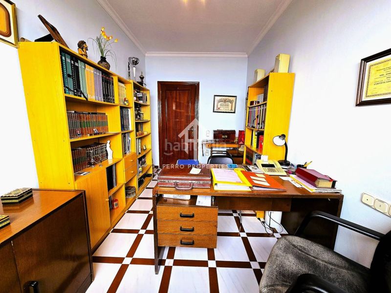 Foto b4298215-6ee8-4004-a073-9cfc6e103834. Casa amb aparcament a Algarinejo