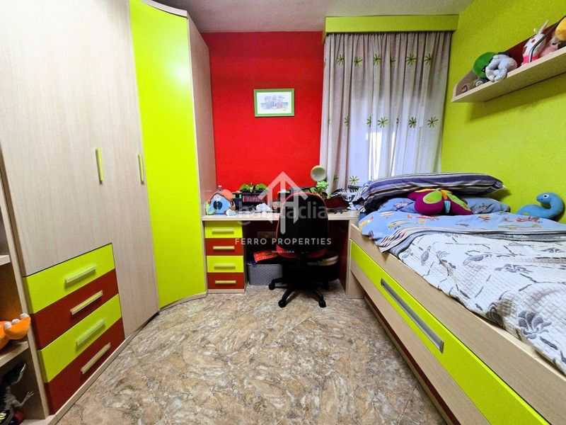 Foto ea9c3470-f948-4c70-8509-1b29ca5971b1. Pis a Loja
