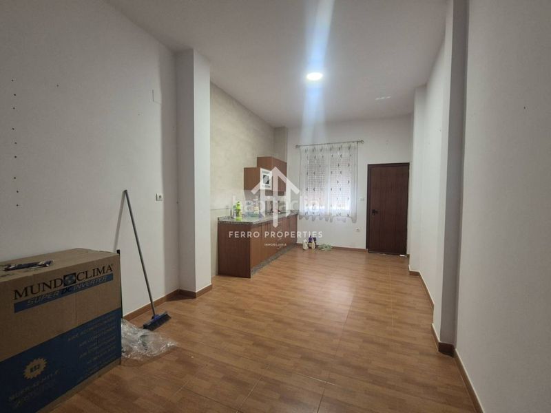 Foto 20932b46-cd15-4dde-a815-603f632a31b2. Pis a Loja