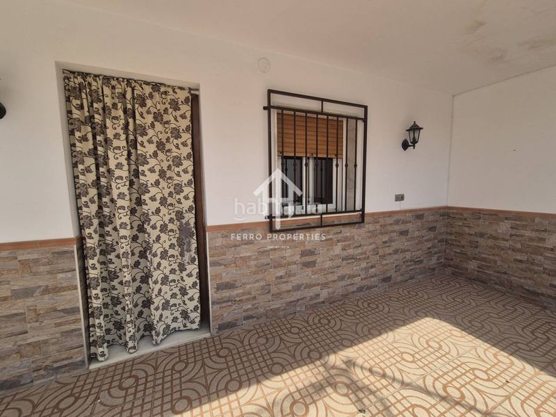 Foto 21f8a9e2-5fcb-4de4-afe0-c247588bc238. Pis a Loja