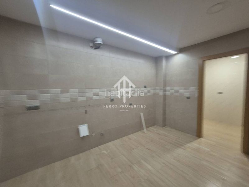 Foto 2c352c11-de30-4f44-8514-768b733c807e. Pis a Loja