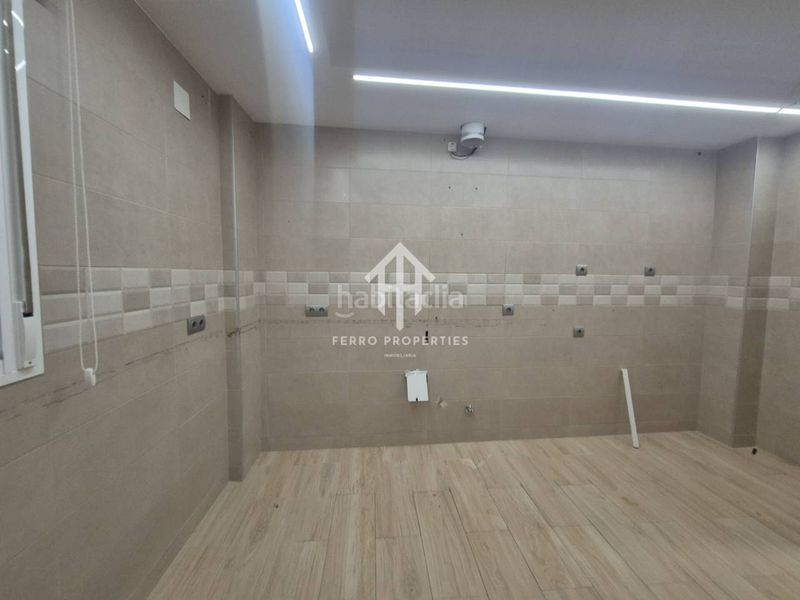 Foto 3f636f46-3f0b-4d5b-a284-d2633e313c60. Pis a Loja