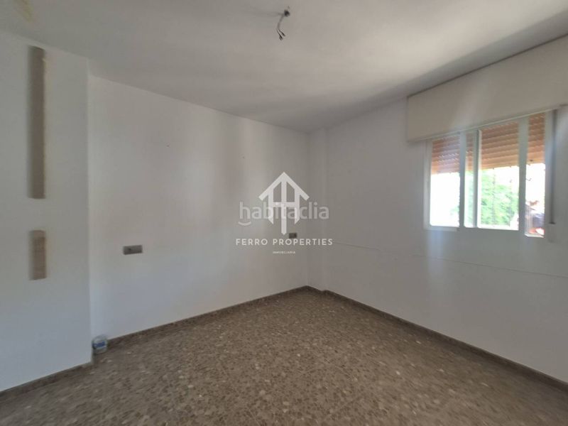 Foto 3fa65a7d-7ffd-4c56-be7a-9ea84795ff16. Pis a Loja