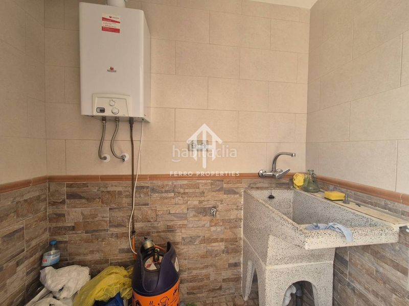 Foto a3a3214c-3520-49ec-894a-9d0107ece7ea. Pis a Loja