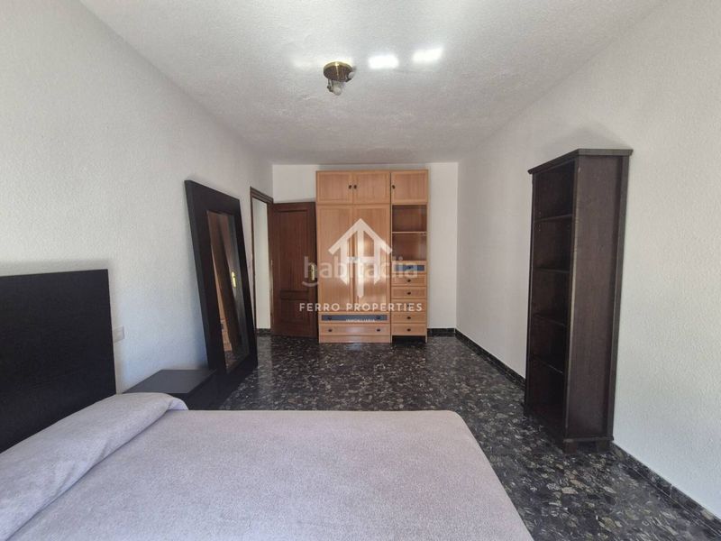 Foto 030f61bd-76d7-4d6d-96fa-4a77d96bd246. Pis a Loja