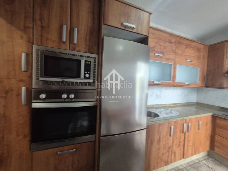 Foto 04c3bb82-8a9f-4413-a674-3f57bbbe1748. Pis a Loja