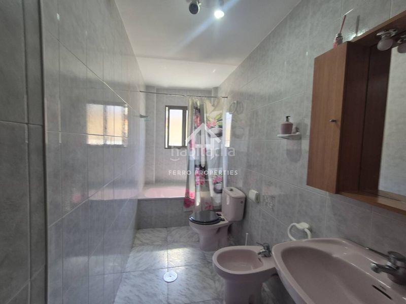 Foto f8823d41-1c43-4737-bf6c-30f0f0f6c225. Pis a Loja