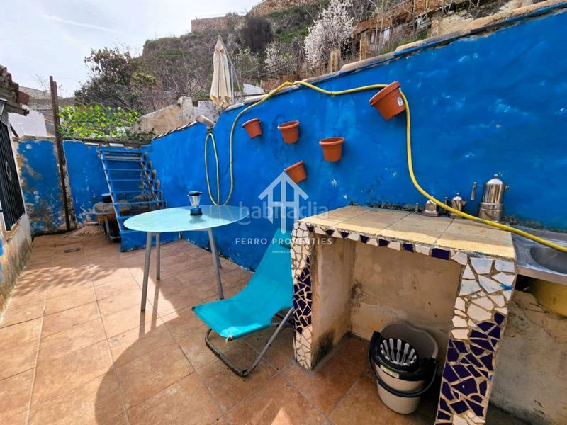 Foto d3978b29-47c6-40e8-901d-f6ac7af0b8b7. Casa  con gran terraza y potencial de inversión en Loja