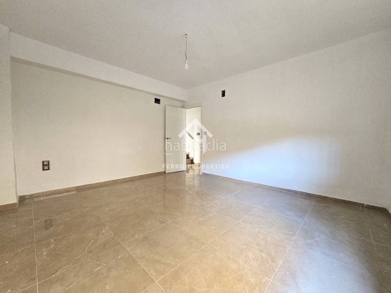 Foto 0ec968d9-f308-41f1-a66f-1f844cc0fdba. Casa amb aparcament a Peligros