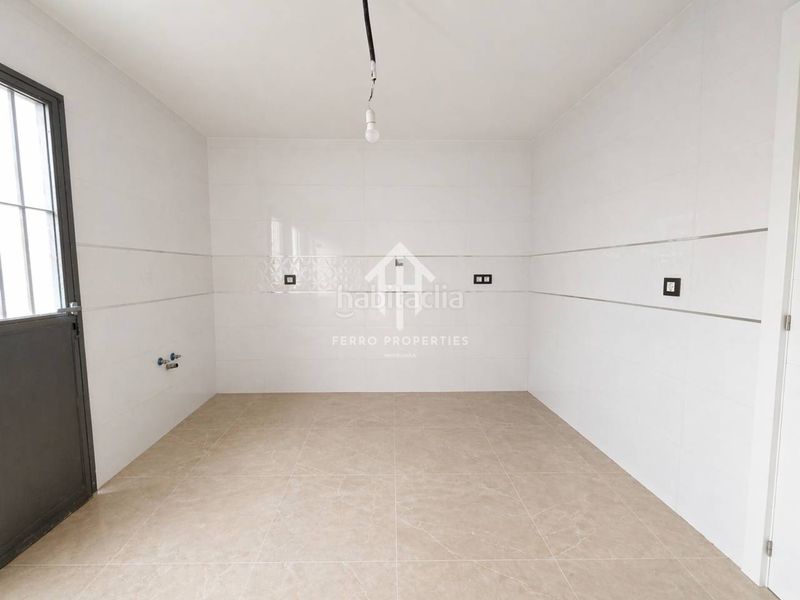 Foto a7d9e1de-d55f-4c50-9af6-b6dbbbffb034. Casa amb aparcament a Peligros