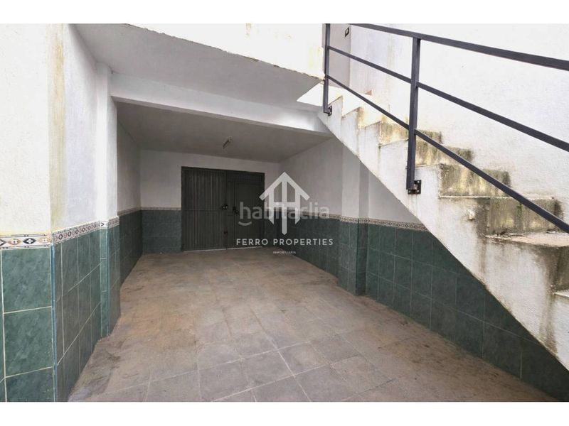 Foto ebb54bad-4344-4a5c-9349-8fc2c8176b7f. Casa amb aparcament a Peligros