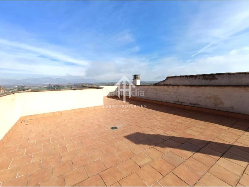 Foto 54298626-f146-4894-881b-fff8b0603fba. Pis amb aparcament a Cijuela