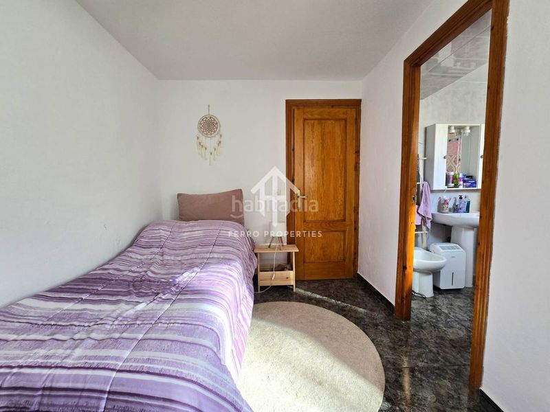 Foto be4b5521-35cb-4f4c-a8ad-d7fb239978d9. Casa a Iznájar