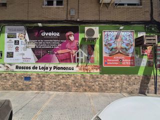 Rent Business premise  Avenida rafael pérez del álamo. Local comercial en alquiler en loja