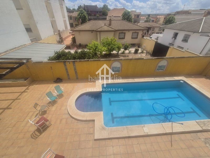 Foto fe9c8ba8-760f-49e5-80f6-07b1ef59edef. Xalet amb aparcament piscina a Láchar
