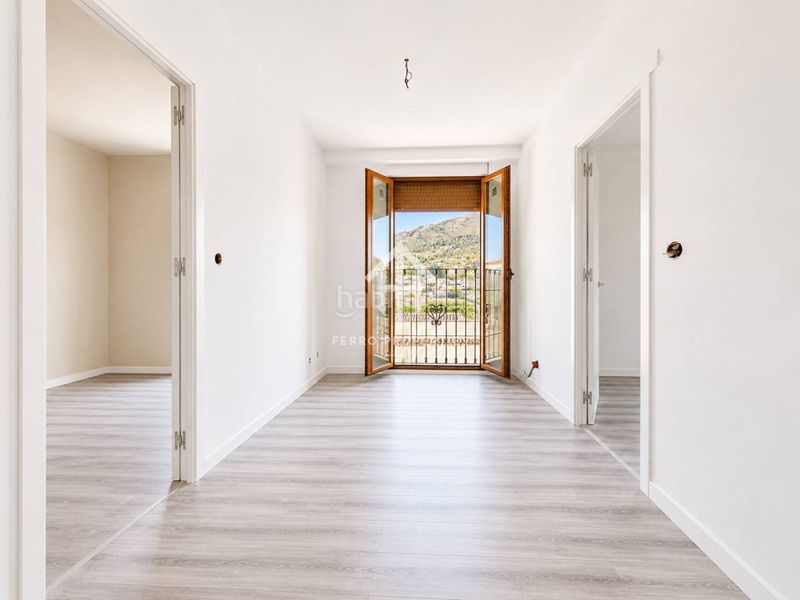 Foto d3752f11-ca26-4036-9936-611142921e87. Maison avec parking dans Loja
