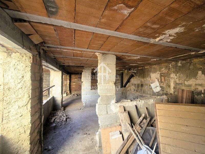 Foto d75f74f0-3b6c-4808-a6ac-0c7d3baaacf5. Maison avec parking dans Loja
