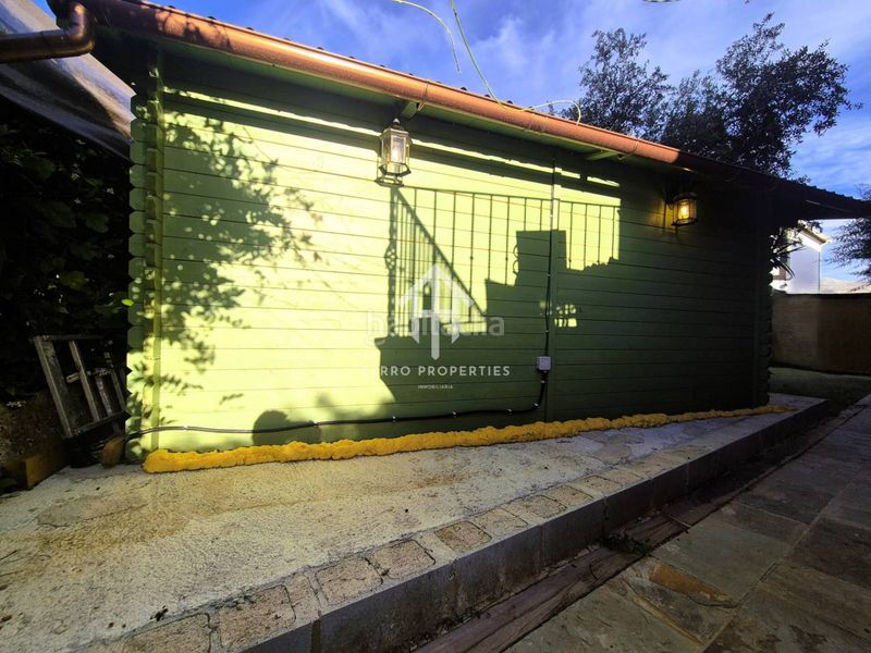 Foto be00645b-352e-463c-a9ce-8e4eb0e7a0c1. Casa aparellada amb calefacció aparcament a Loja