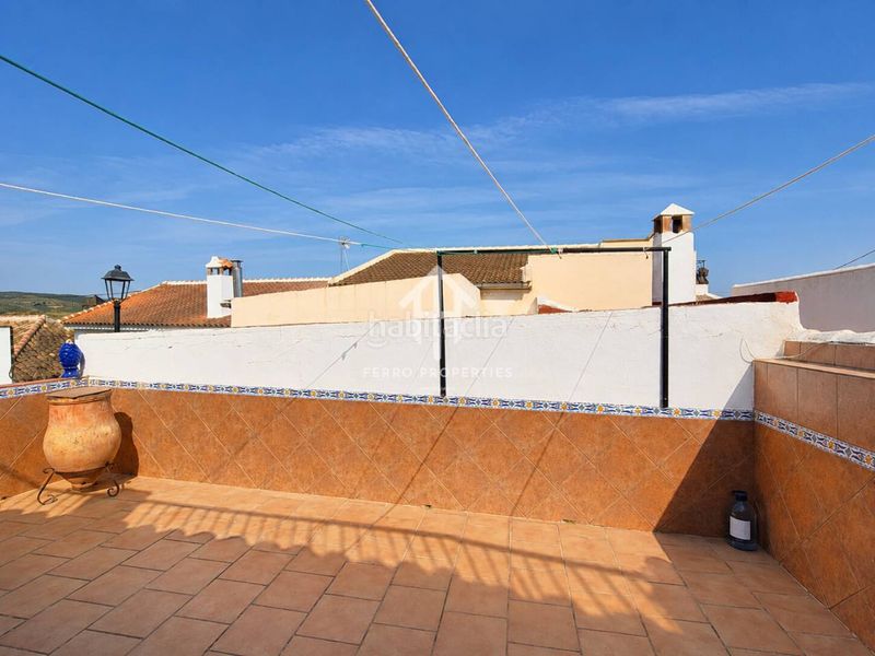 Foto 1066ad4a-db64-4791-b8c8-b0da68eb714e. Casa amb aparcament piscina a Loja
