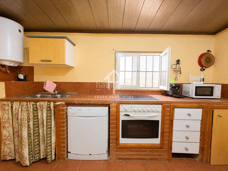 Foto 42caf305-dd57-4c7b-99ea-663d6dd66b9b. Casa amb aparcament piscina a Loja