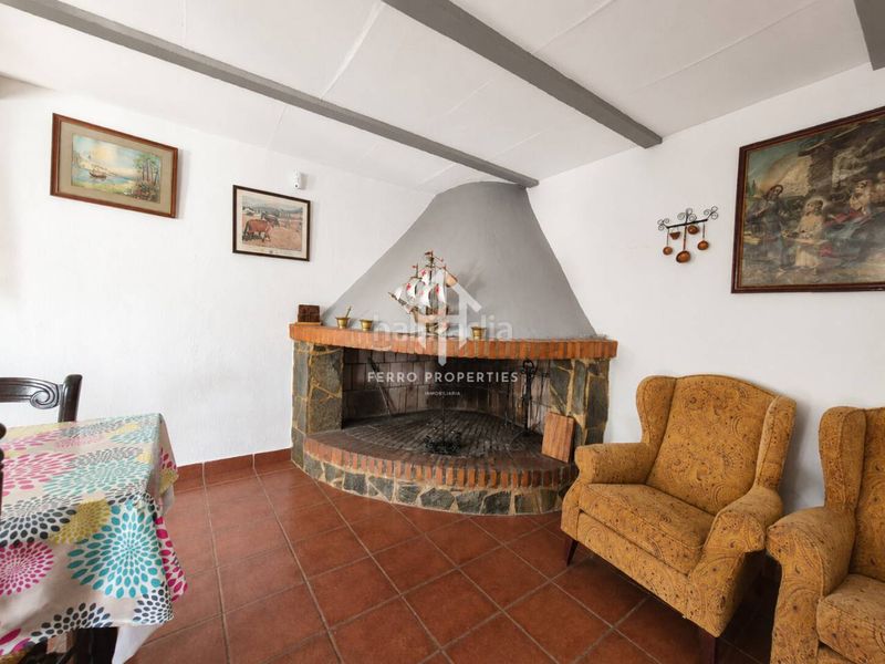 Foto 5997a59b-e298-46a8-bb26-bca86222b336. Casa amb aparcament piscina a Loja