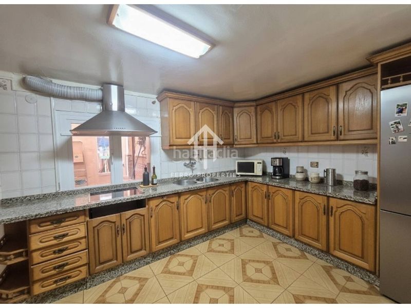 Foto a843b700-31b6-498c-9ef5-8967f90b9bec. Casa a Loja