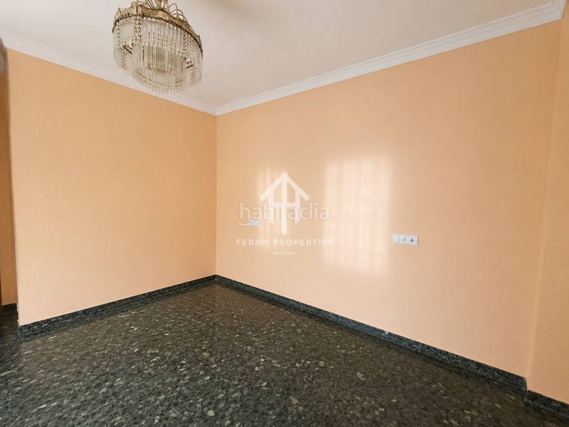 Foto 37440e61-a94c-49e0-9160-879455a20112. Flat in Loja