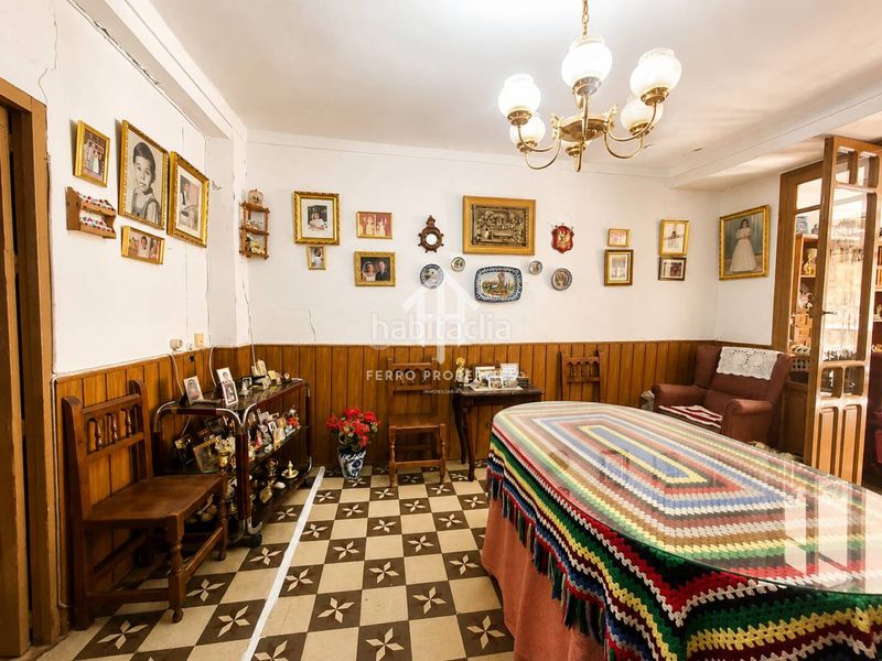 Foto f27b2e78-9f30-4ee2-9bc9-bca127553f91. Casa in Loja