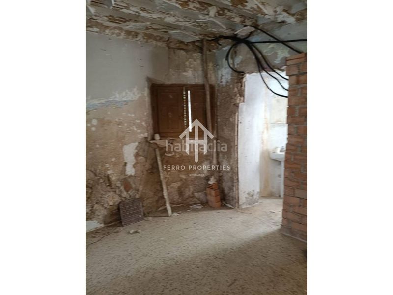 Foto bdfedec9-95d7-4e5f-bb1a-b4ba20dfe10b. Casa aparellada a Chimeneas