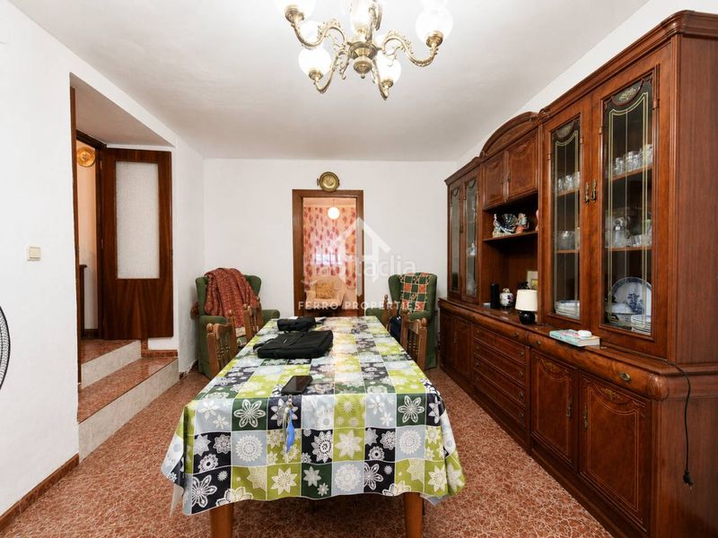 Foto 6463c4c8-01fa-42b0-912e-f7bf8223733a. Casa  en venta en Loja
