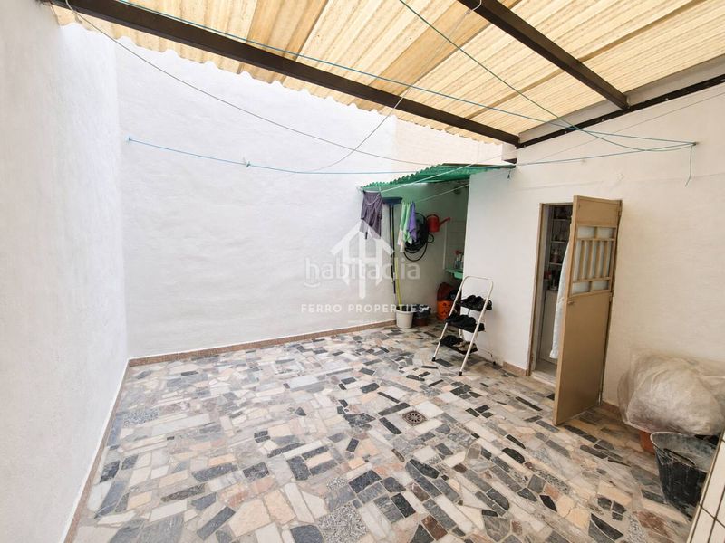 Foto f6e2d2d1-ae89-4d47-9a87-ab13328b6128. Casa  en venta en Loja