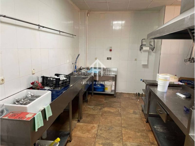 Foto 43f64c37-eb0e-4a17-b91d-382f21180ec8. Local comercial restaurante en venta en riofrío en Loja