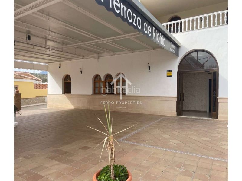 Foto f6113c72-391c-40fd-8cb3-1d09391c6ab1. Local comercial restaurante en venta en riofrío en Loja