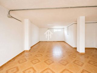 Aparcament cotxe  Calle conde de tendillas. Garaje en venta en loja