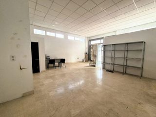 Alquiler Local Comercial en Loja. Alquiler de local comercial en loja